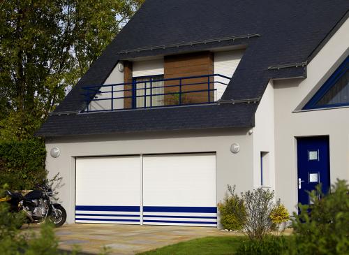 https://www.castelsecurite.com/wp-content/uploads/2021/02/Porte-de-garage-securisee.jpg